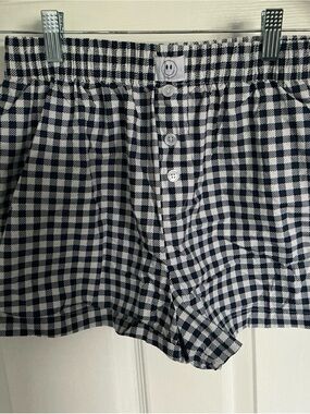 Plaid High-Waist Sleep Shorts — Navy Blue & White